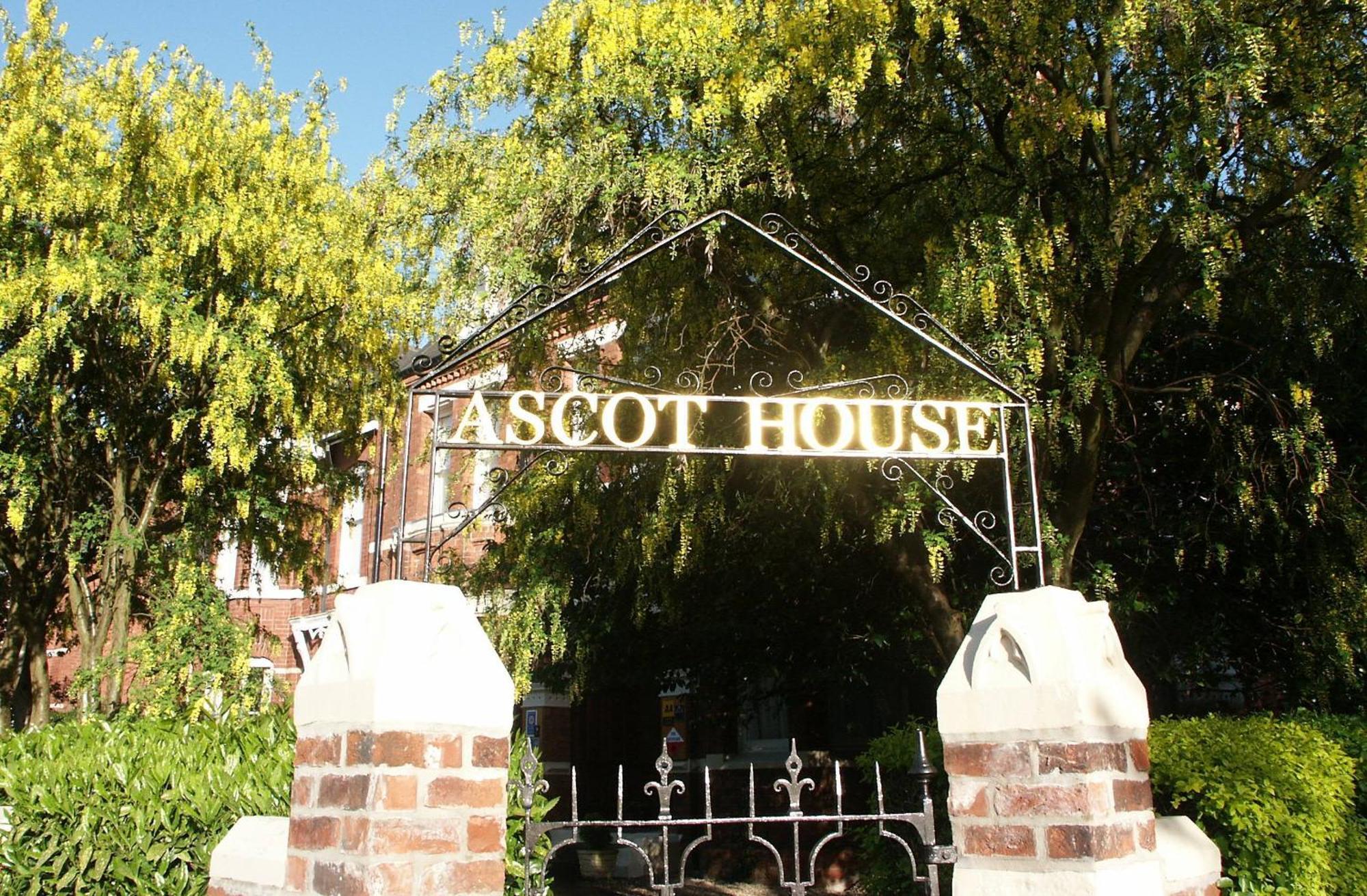 Ascot House Hotel York Exterior foto